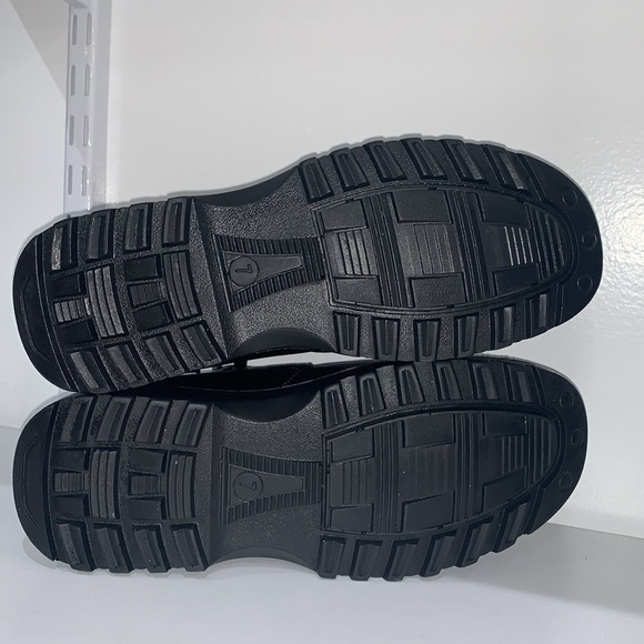 BLACK PRINTED ANKLE BOOTS WITH FUR - Picture 9 of 9